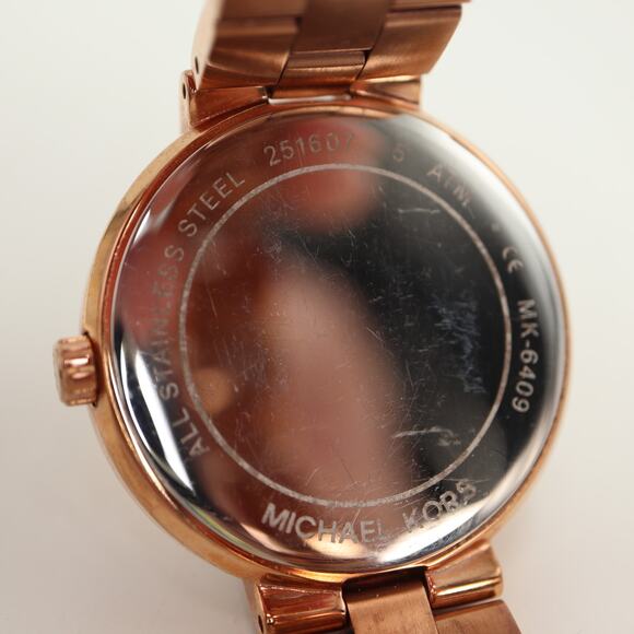 Michael Kors Garner Rose Gold Tone 38mm Date Watch Steel Bracelet w New Battery - Picture 14 of 14